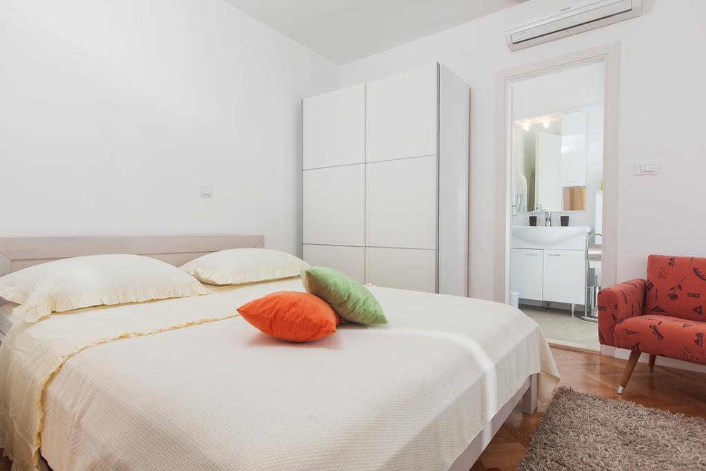 Apartments Filipeti Makarska Exterior foto